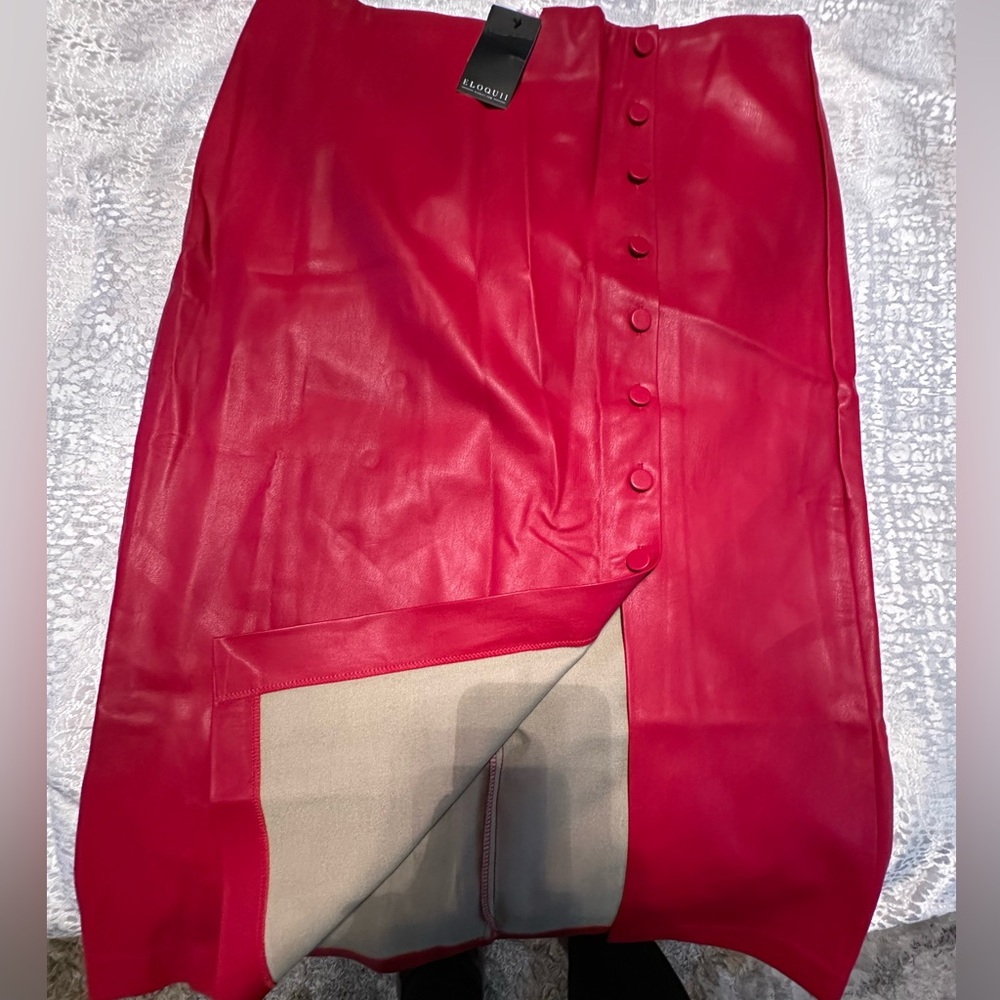 New! Red faux leather pencil skirt size 16.